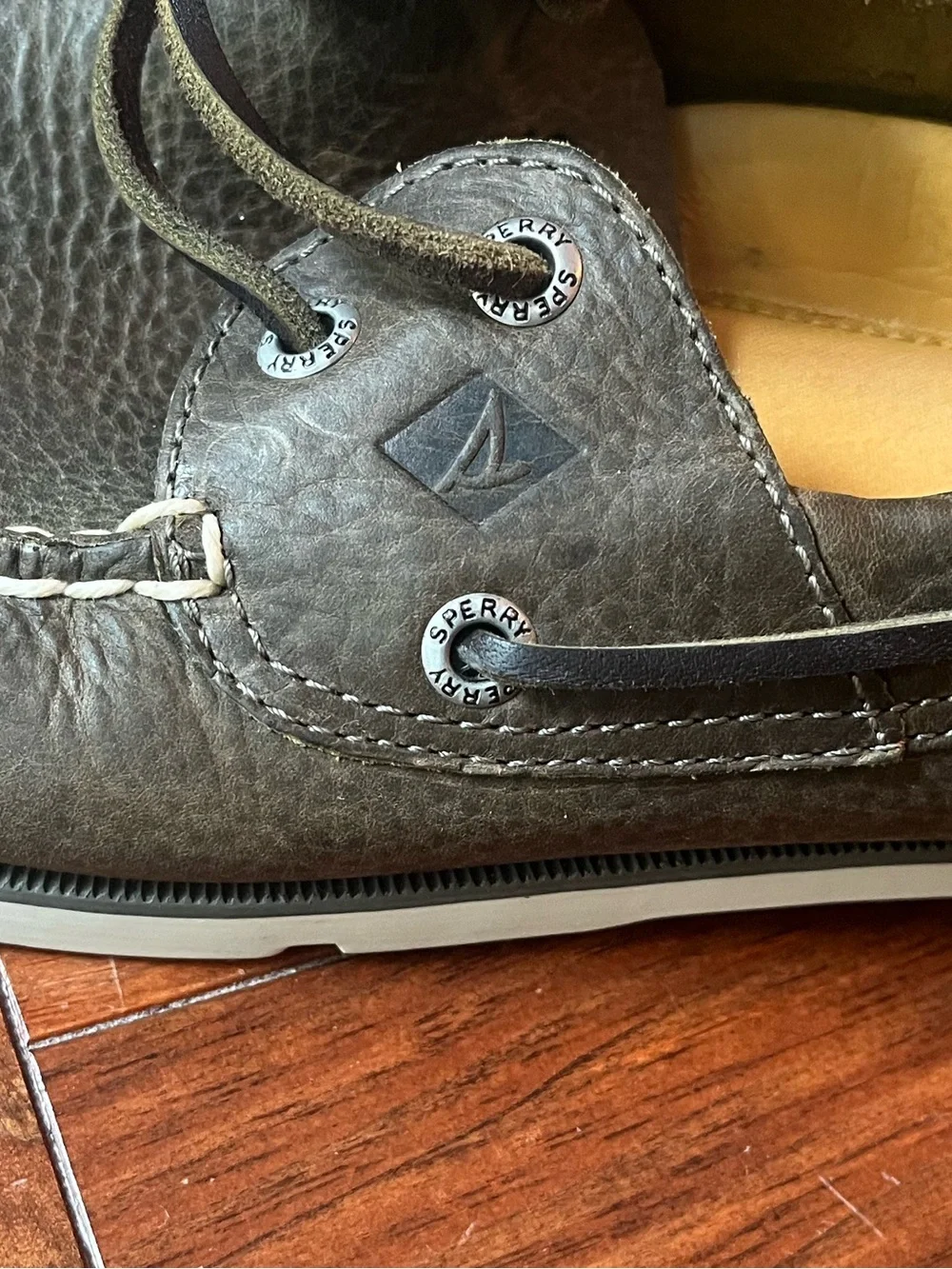 Sperry Leather Slip-On Boat Shoe, Excellent Condition
